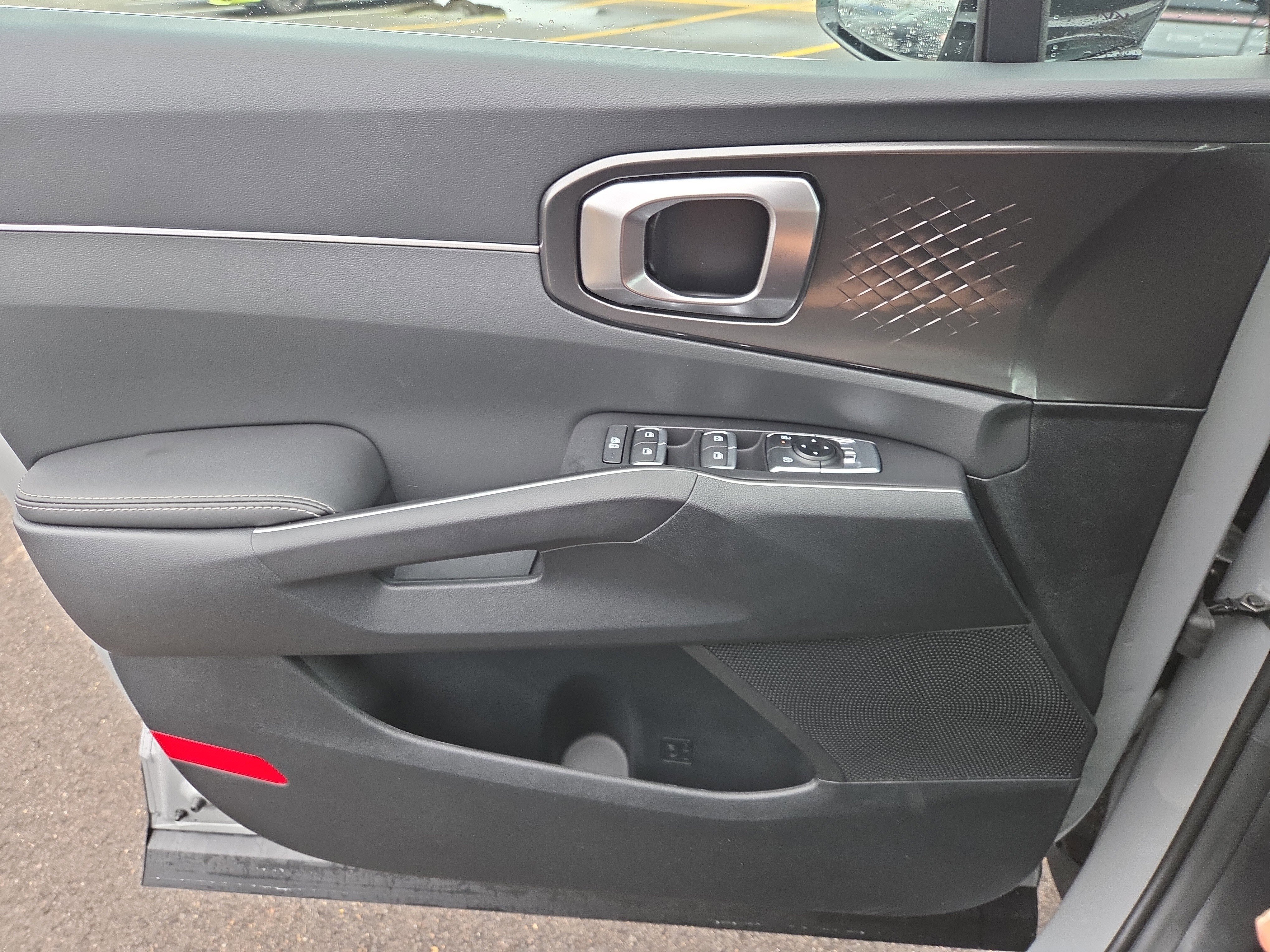 New 2026 Kia Sorento S image 9