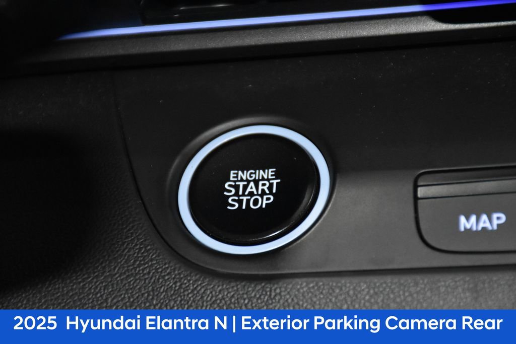 Used 2025 Hyundai Elantra N Base image 14