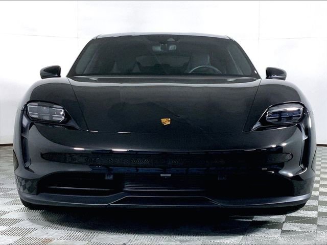 Used 2022 Porsche Taycan image 6