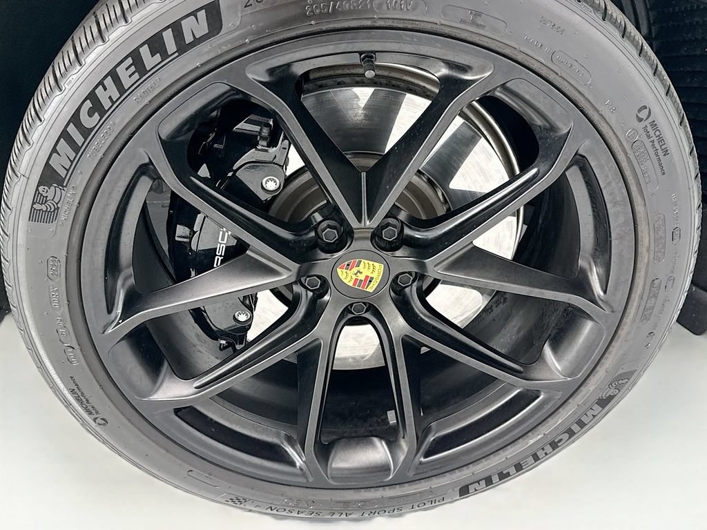 Used 2024 Porsche Macan GTS AWD/4WD image 31