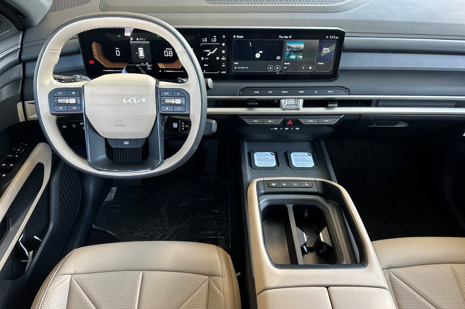 New 2027 Kia Telluride EX w/ Towing Package FWD image 14