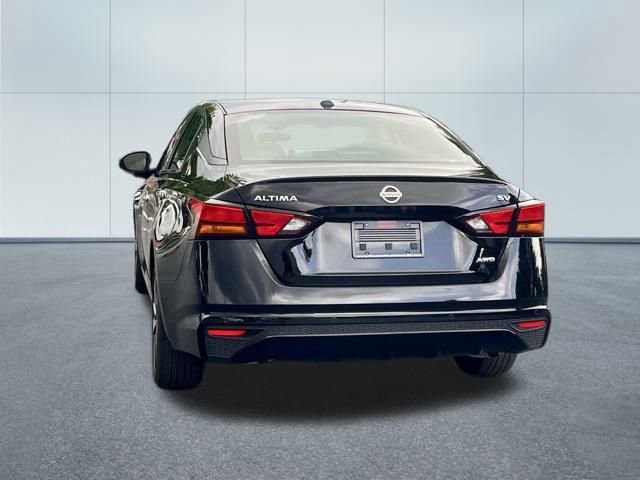 Used 2022 Nissan Altima 2.5 SV image 14