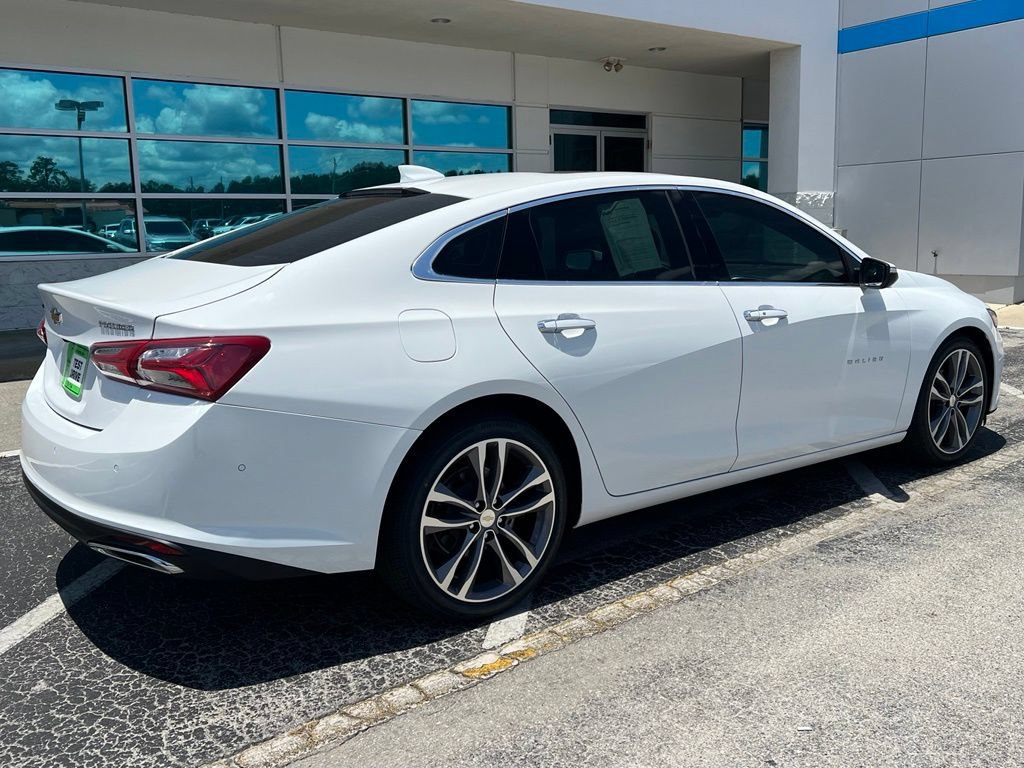 Used 2022 Chevrolet Malibu Premier FWD image 4