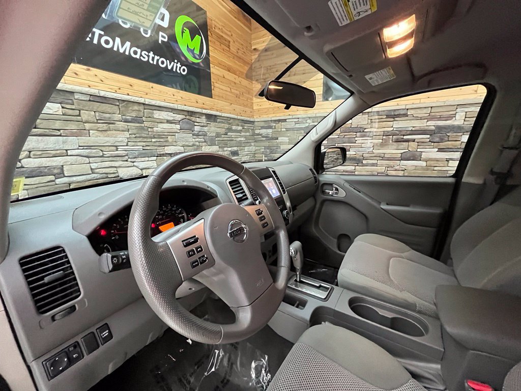 Used 2019 Nissan Frontier SV RWD image 17