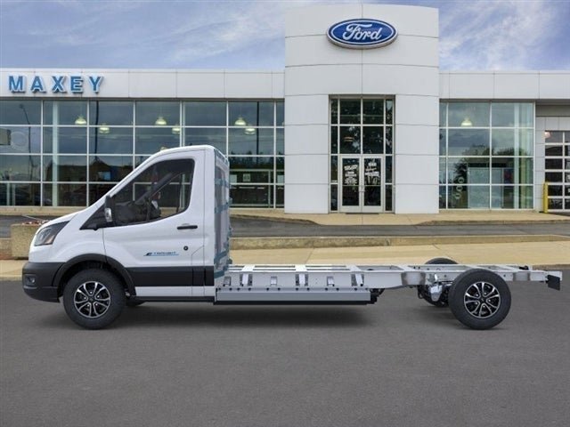 New 2026 Ford E-Transit w/ Fleet Safety Package RWD image 87