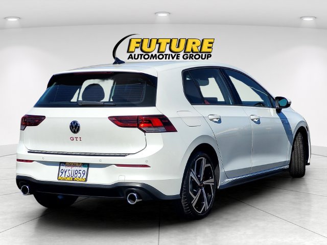 Used 2026 Volkswagen GTI SE FWD image 4