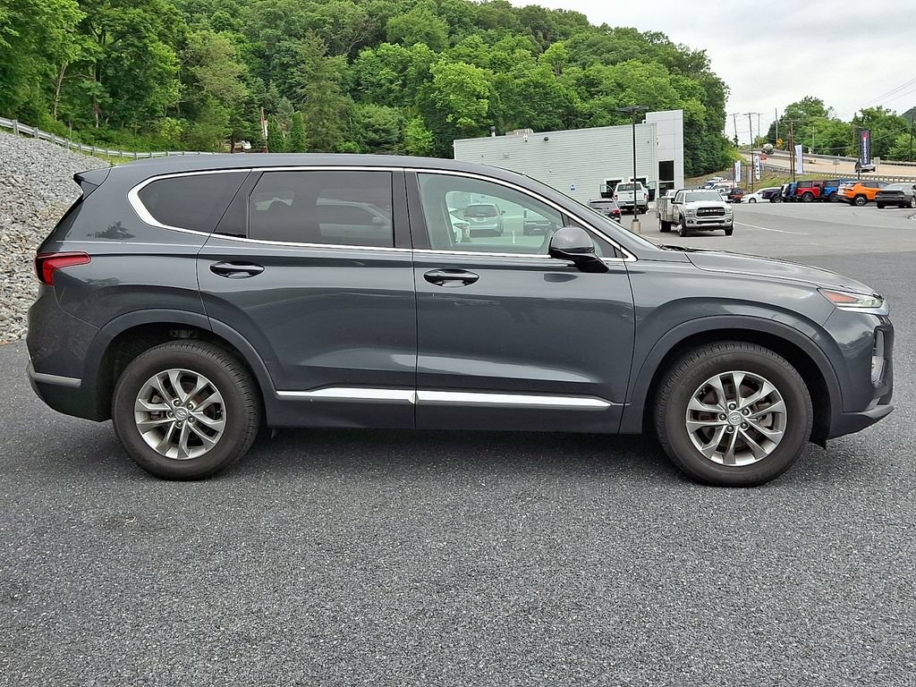 Used 2019 Hyundai Santa Fe SEL AWD/4WD image 11