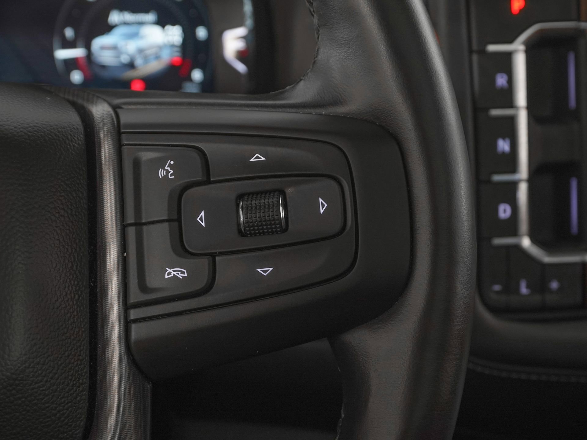 Used 2024 GMC Yukon XL Denali Ultimate image 23