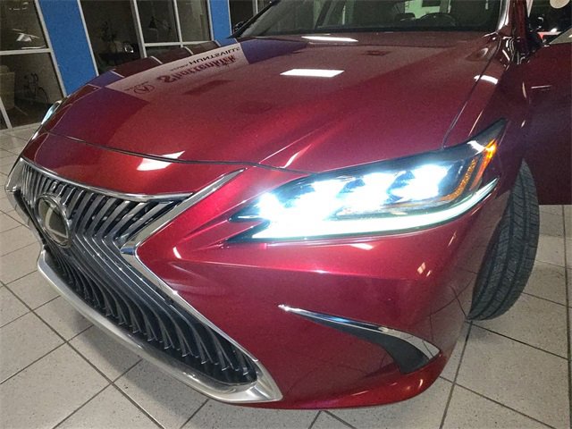Used 2019 Lexus ES 350 Ultra Luxury image 28