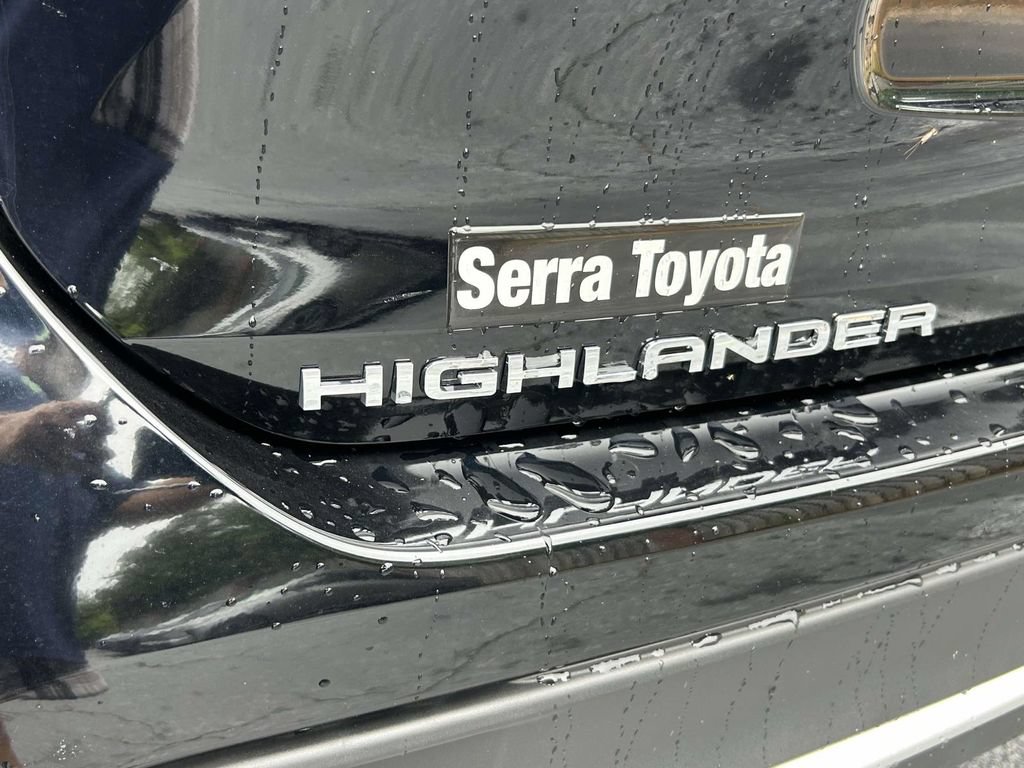 New 2026 Toyota Highlander XSE AWD/4WD image 10