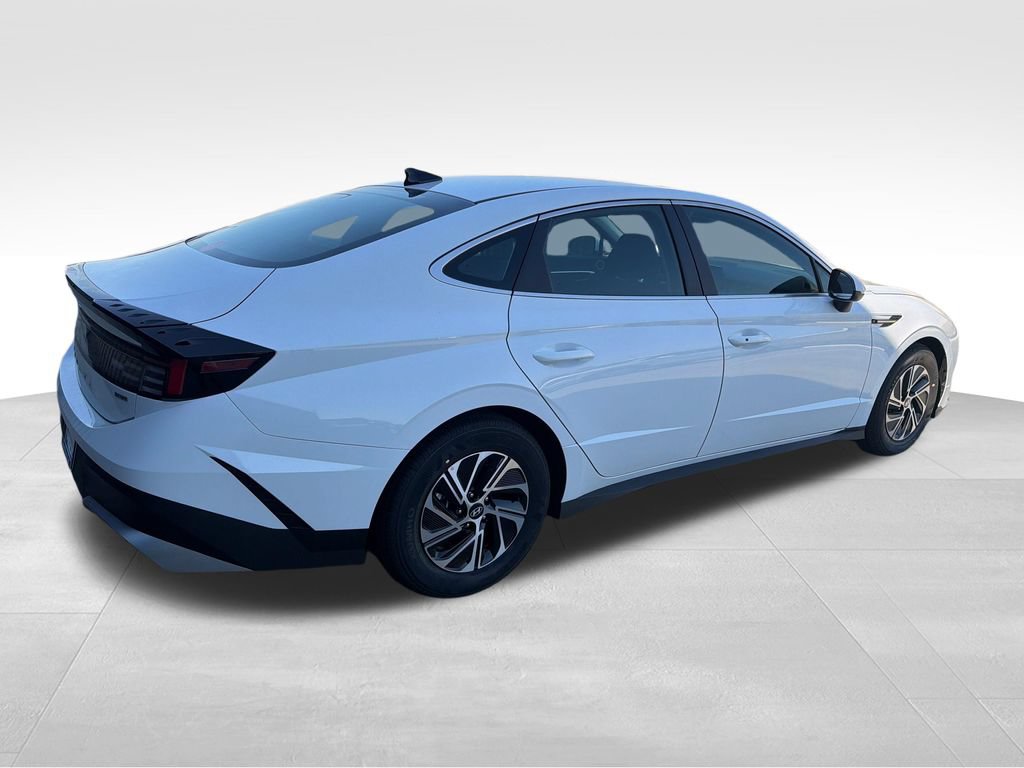 New 2026 Hyundai Sonata Blue FWD image 7