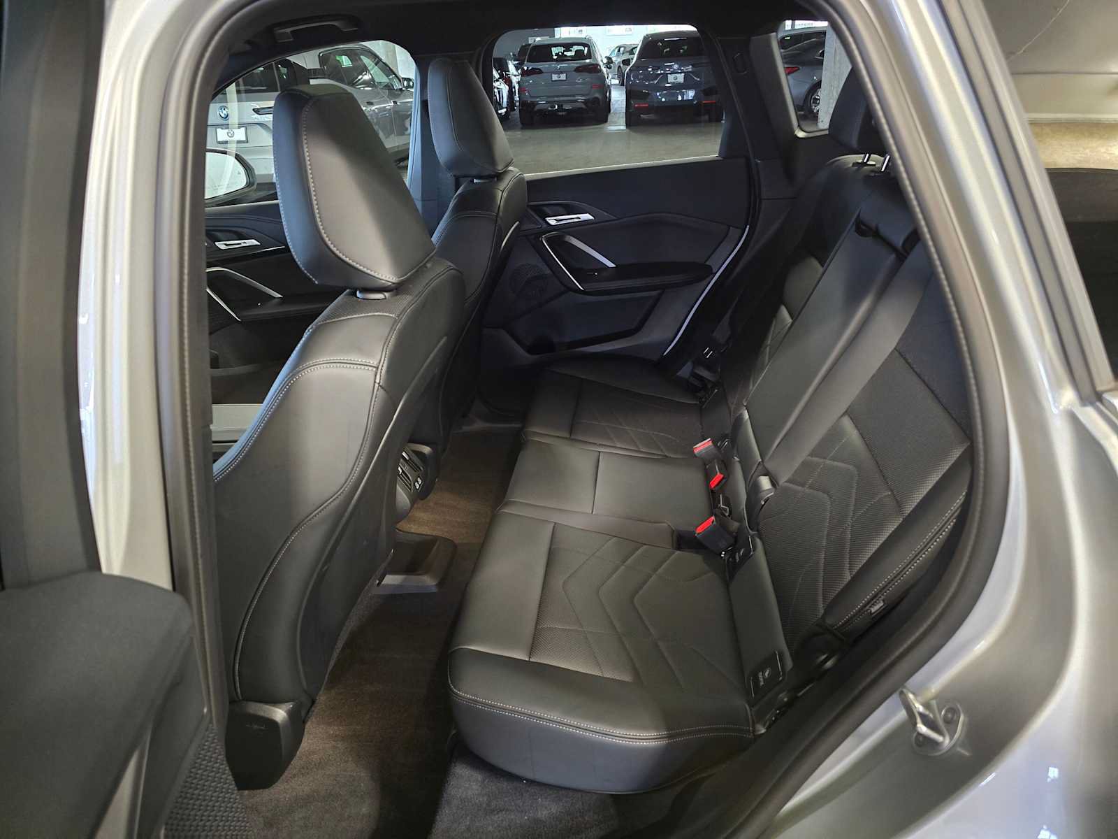 Used 2025 BMW X1 xDrive28i w/ Convenience Package AWD/4WD image 25