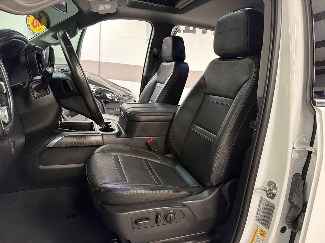 Used 2023 GMC Sierra 3500 Denali AWD/4WD image 27