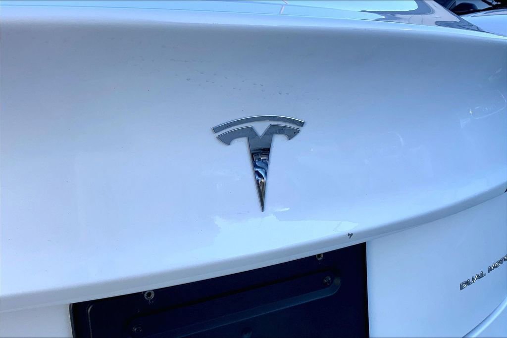 Used 2021 Tesla Model 3 Long Range image 32