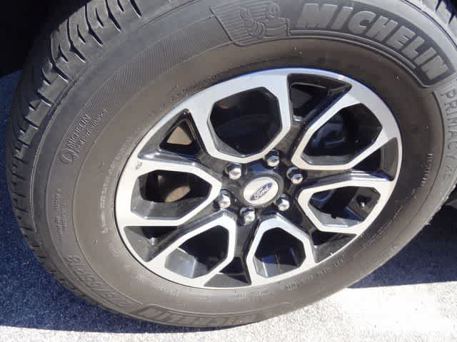 Used 2024 Ford Expedition XLT AWD/4WD image 23