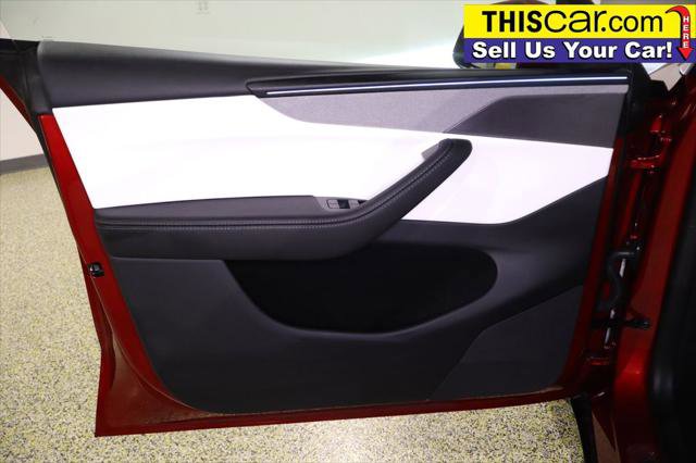 Used 2026 Tesla Model Y 2WD image 28