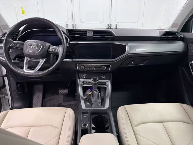 Used 2022 Audi Q3 2.0T Premium Plus w/ Premium Plus Package image 26