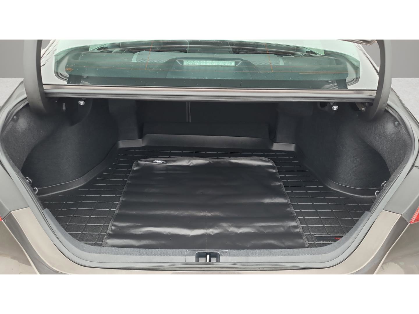 Used 2018 Toyota Camry XLE w/ Audio Package image 26