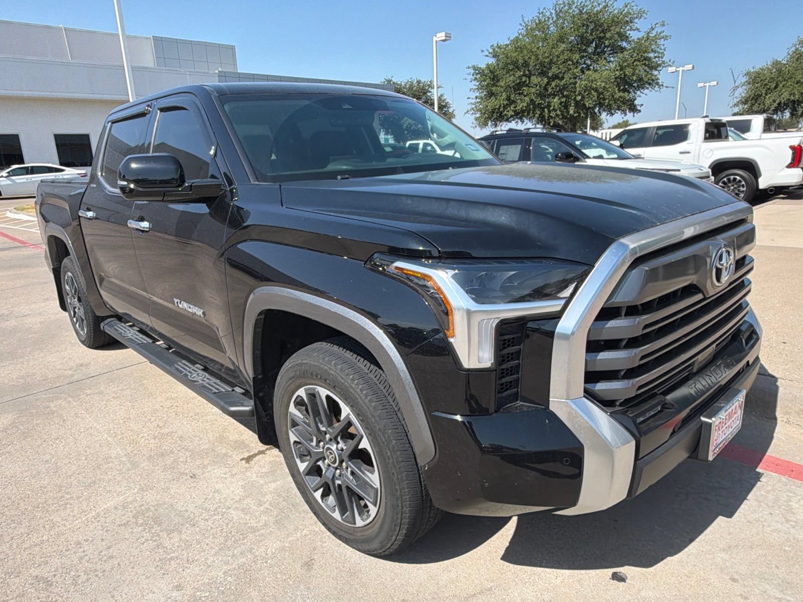 Used 2024 Toyota Tundra Limited w/ Power Package AWD/4WD image 4
