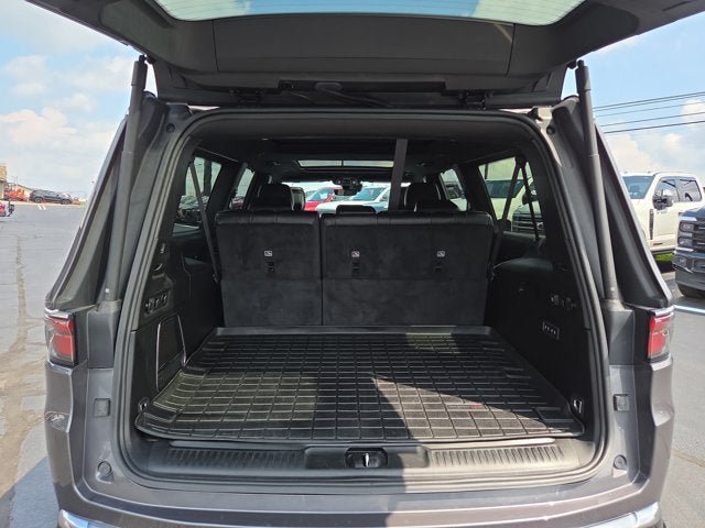 Used 2024 Jeep Wagoneer L Series III w/ Premium Group I AWD/4WD image 14
