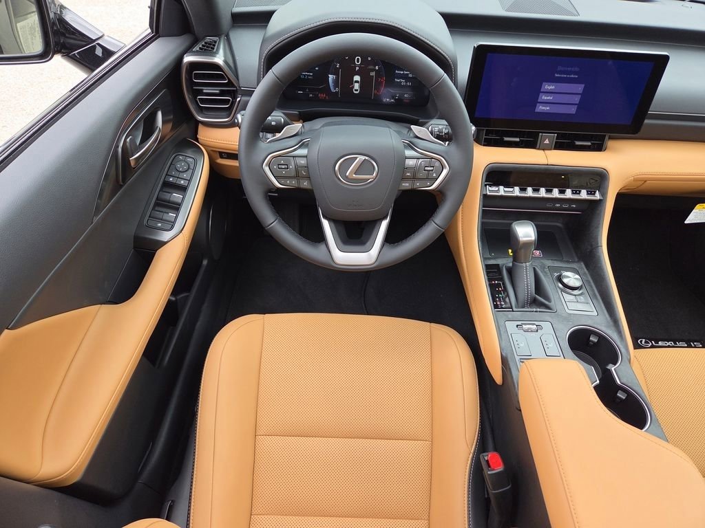 New 2026 Lexus IS 350 F Sport AWD/4WD image 4