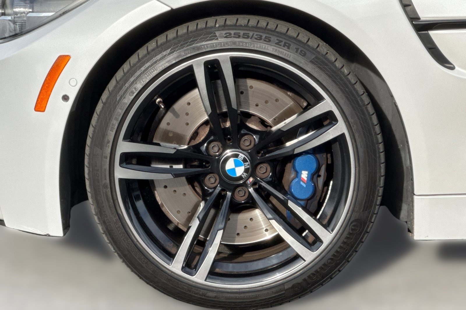 Used 2020 BMW M4 Convertible w/ Competition Package image 11