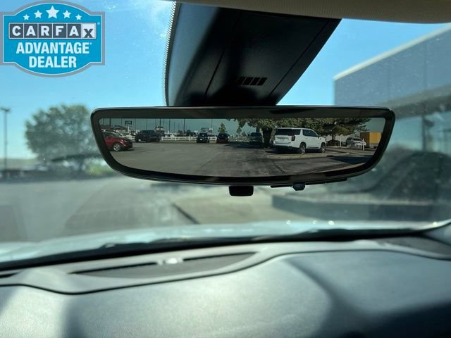 Used 2021 GMC Acadia Denali w/ Denali Ultimate Package AWD/4WD image 17