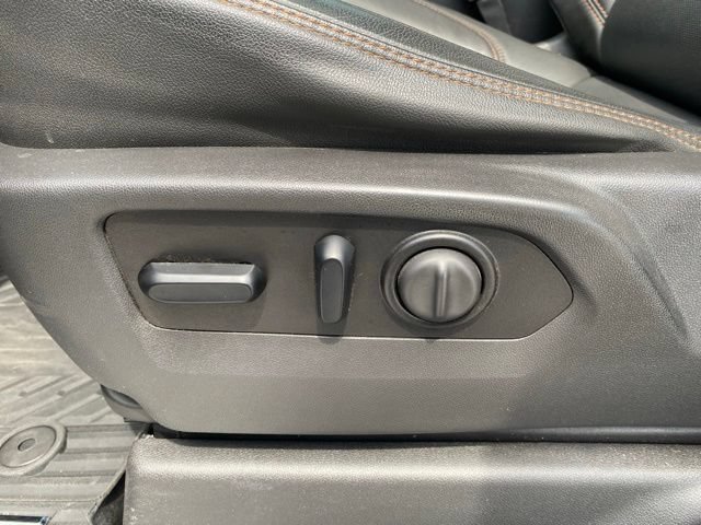 Used 2020 GMC Sierra 1500 AT4 w/ AT4 Premium Package AWD/4WD image 14