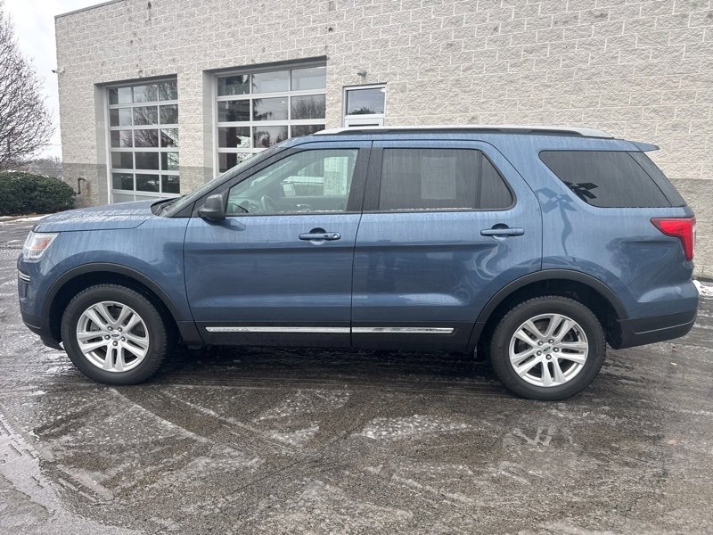 Used 2019 Ford Explorer XLT image 6