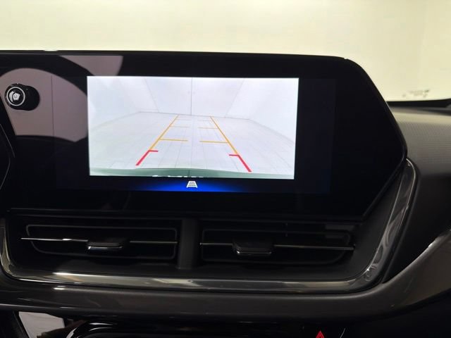 Used 2025 Chevrolet Trax ACTIV w/ Driver Confidence Package FWD image 33