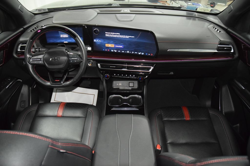 Used 2024 Chevrolet Traverse RS w/ LPO, Floor Liner Package AWD/4WD image 32