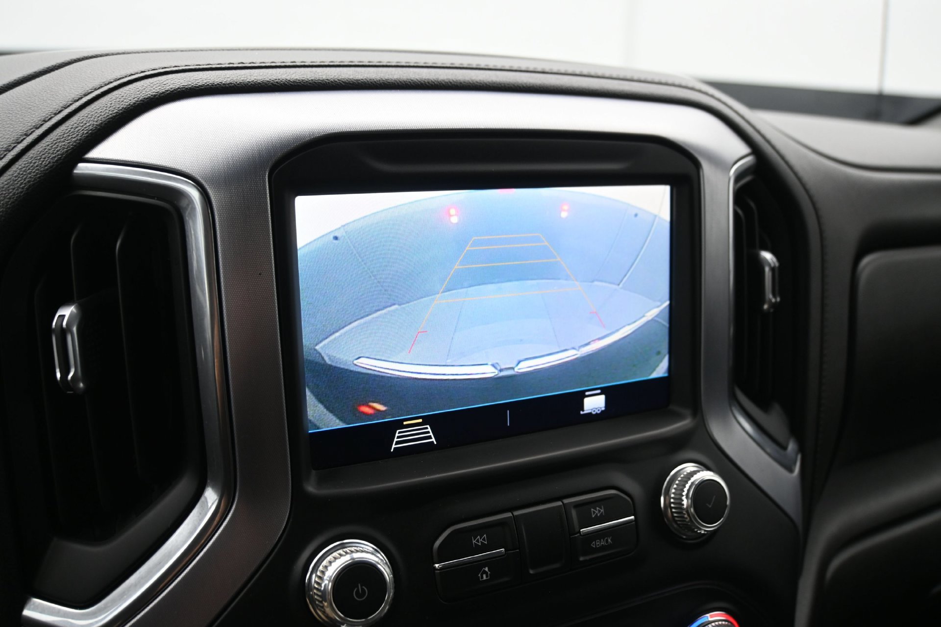 Used 2020 GMC Sierra 1500 Elevation w/ Elevation Value Package AWD/4WD image 21