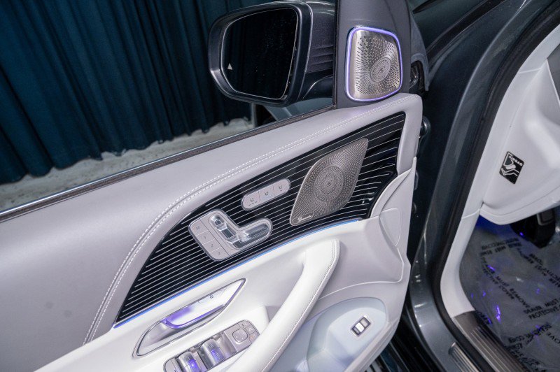 Certified 2023 Mercedes-Benz Maybach GLS 600 4MATIC image 9