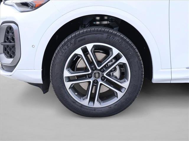 New 2026 Audi Q5 Premium AWD/4WD image 10