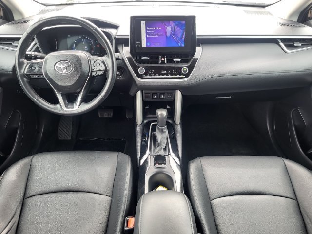 Used 2024 Toyota Corolla Cross XLE AWD/4WD image 23