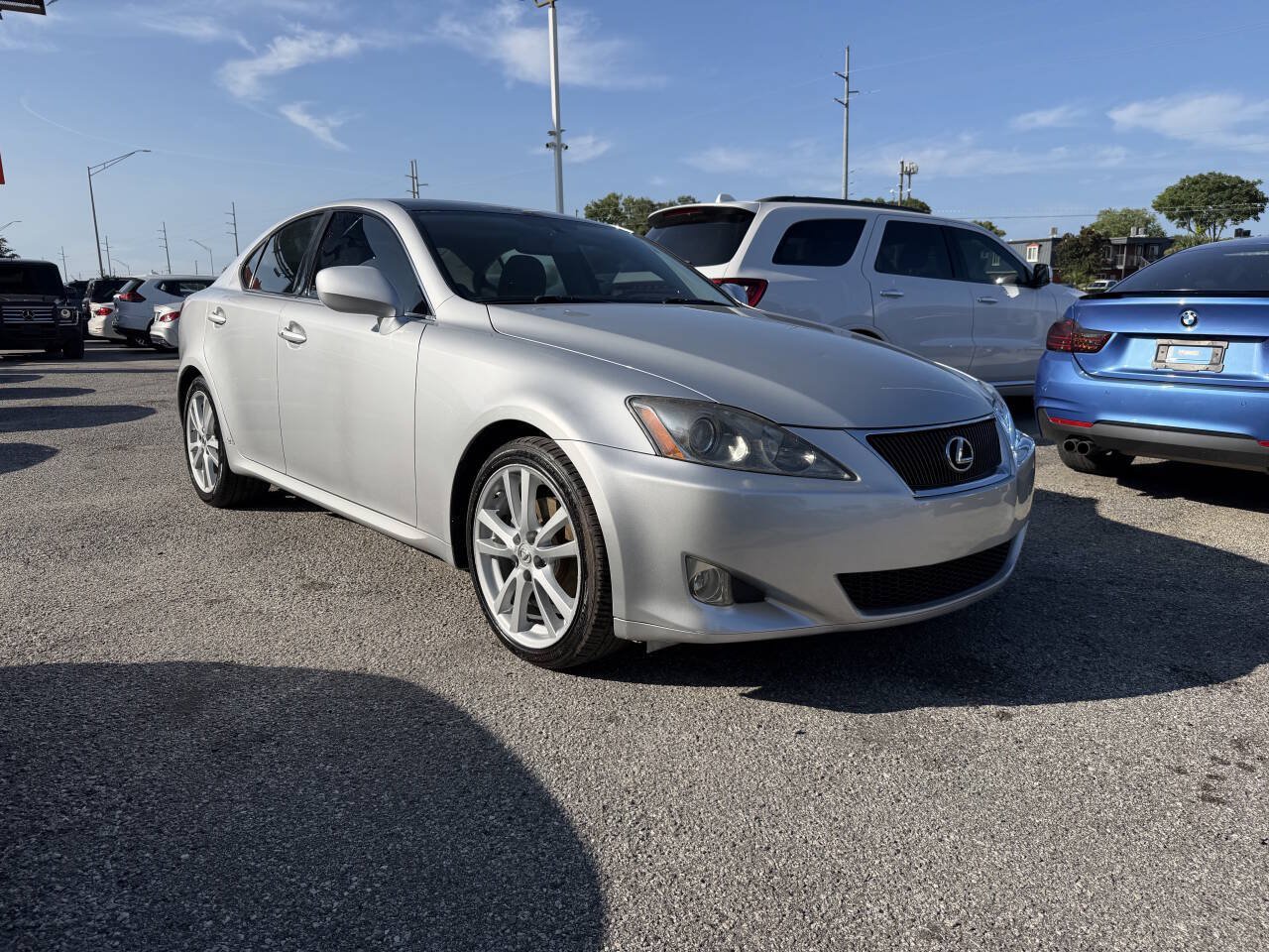 Used 2007 Lexus IS 250 w/ Preferred Accessory Pkg RWD image 1