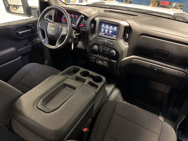 Used 2020 Chevrolet Silverado 3500 W/T w/ Gooseneck/5TH Wheel Package AWD/4WD image 17