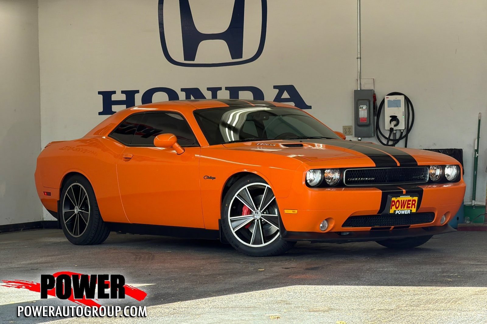 Used 2012 Dodge Challenger SRT8 w/ Premium Sound Group RWD image 1