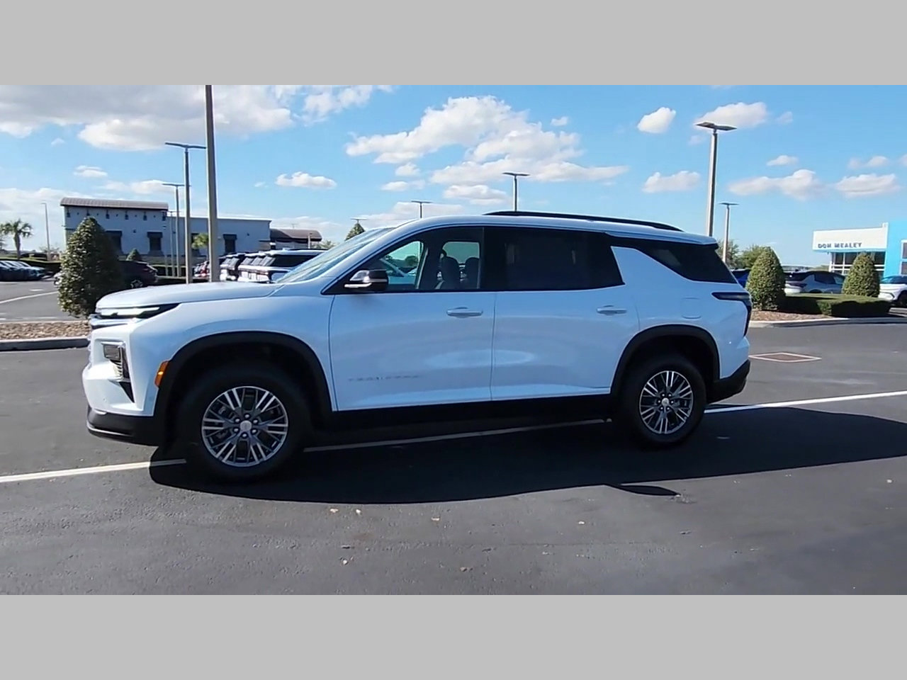 New 2026 Chevrolet Traverse LT w/ Enhanced Driving Package image 19