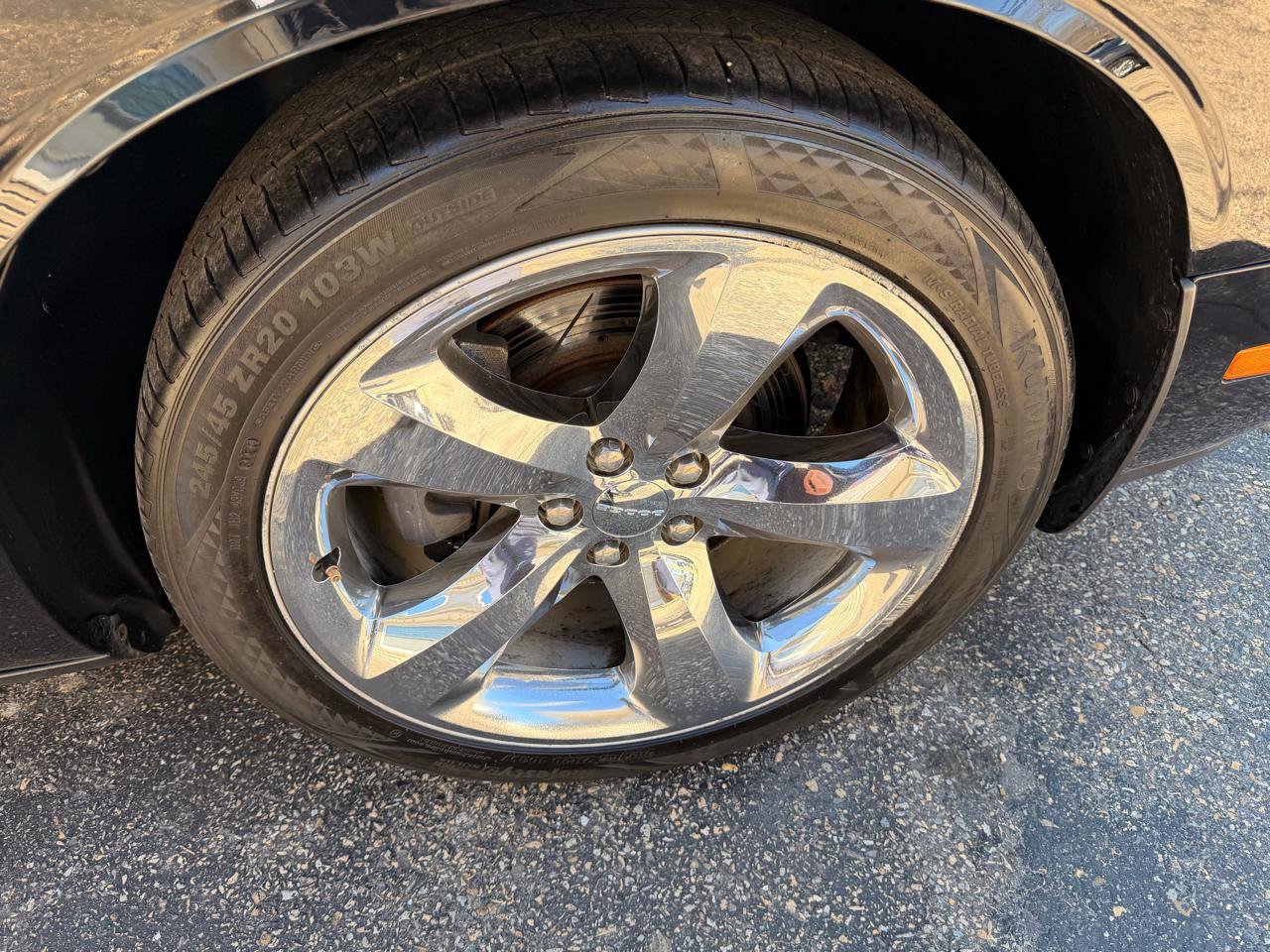 Used 2014 Dodge Challenger SXT w/ Super Sport Group (SS/T) image 15