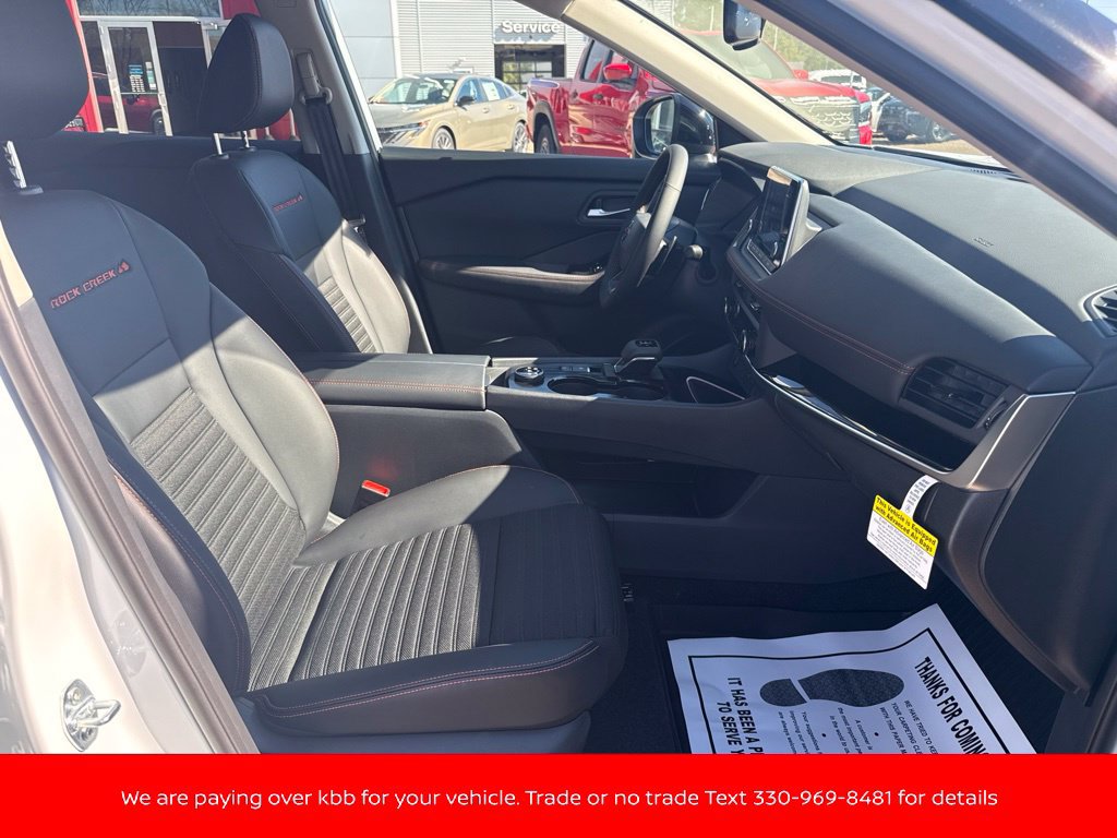 New 2027 Nissan Rogue SV w/ Rock Creek Premium Package AWD/4WD image 32