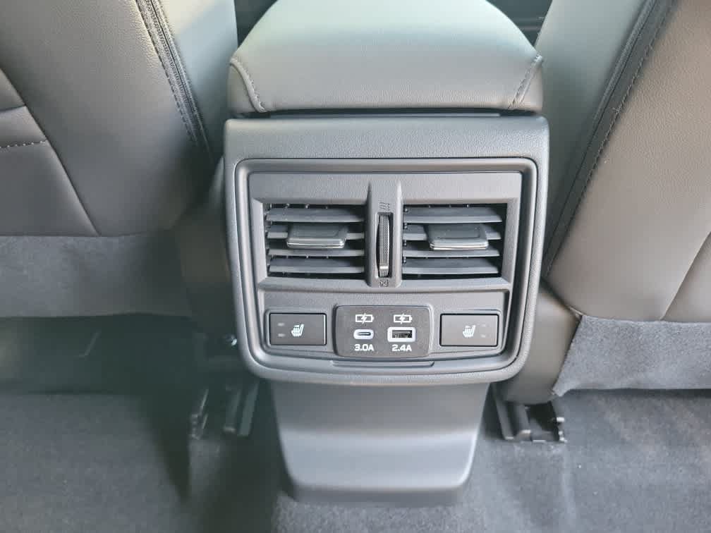New 2026 Subaru Outback Limited AWD/4WD image 31