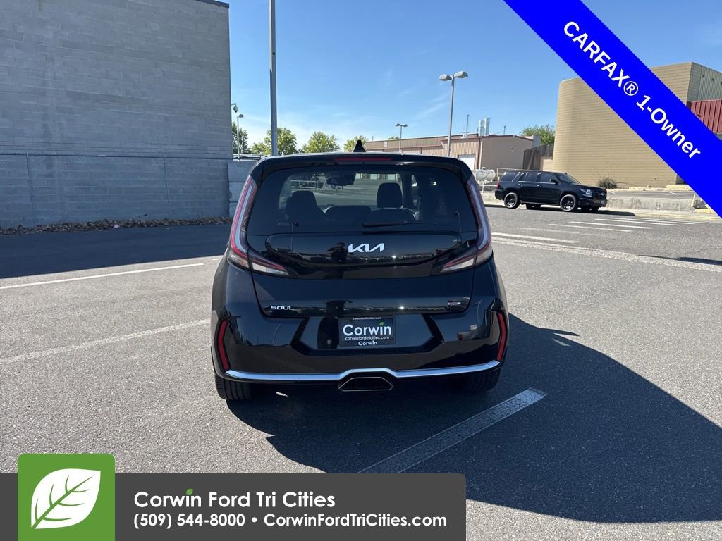 Used 2023 Kia Soul GT-Line w/ GT-Line Technology Package FWD image 9