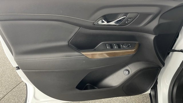 Used 2023 GMC Acadia SLE w/ Driver Convenience Package image 35