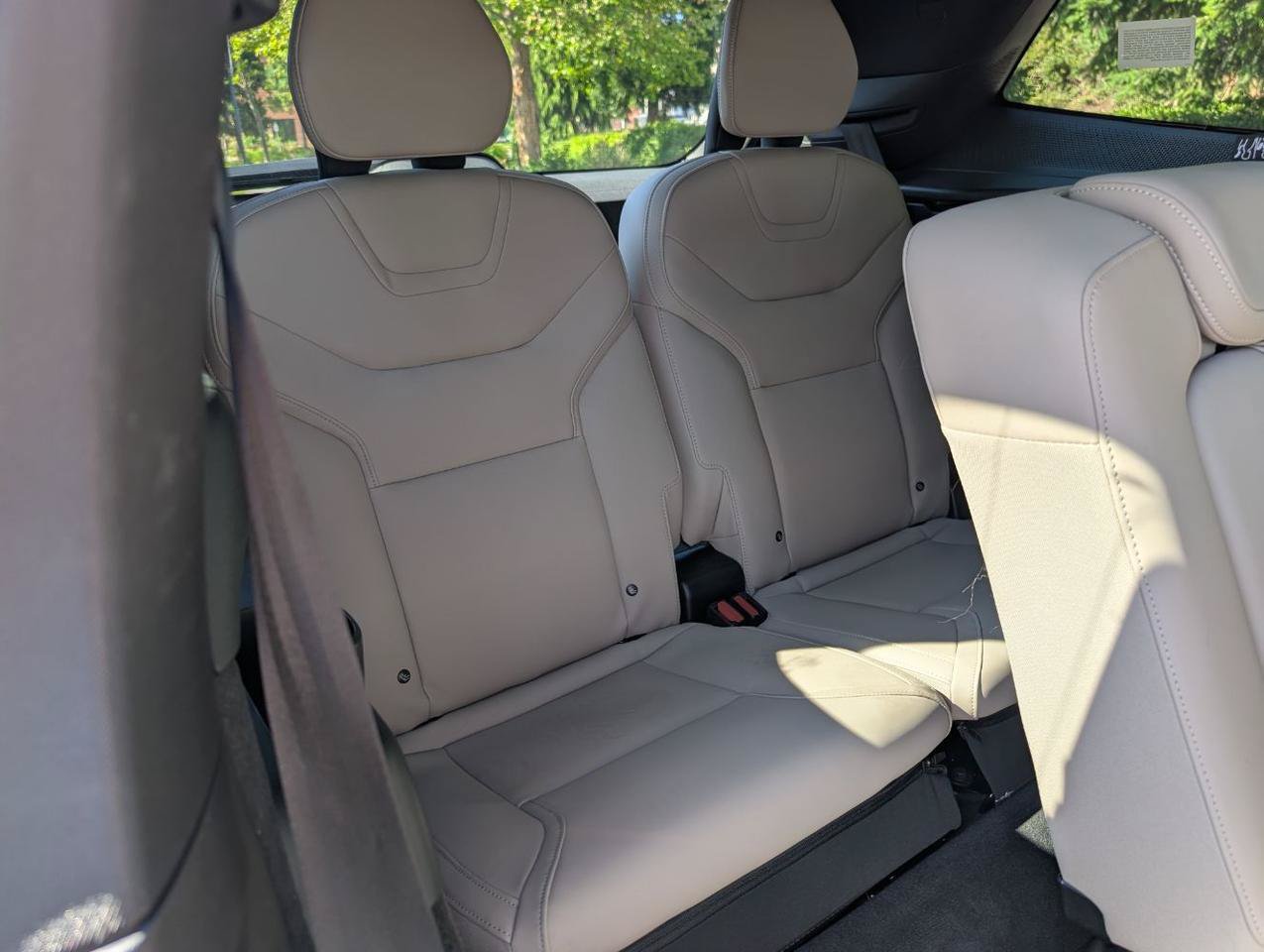 Used 2025 Volvo EX90 Ultra AWD/4WD image 18