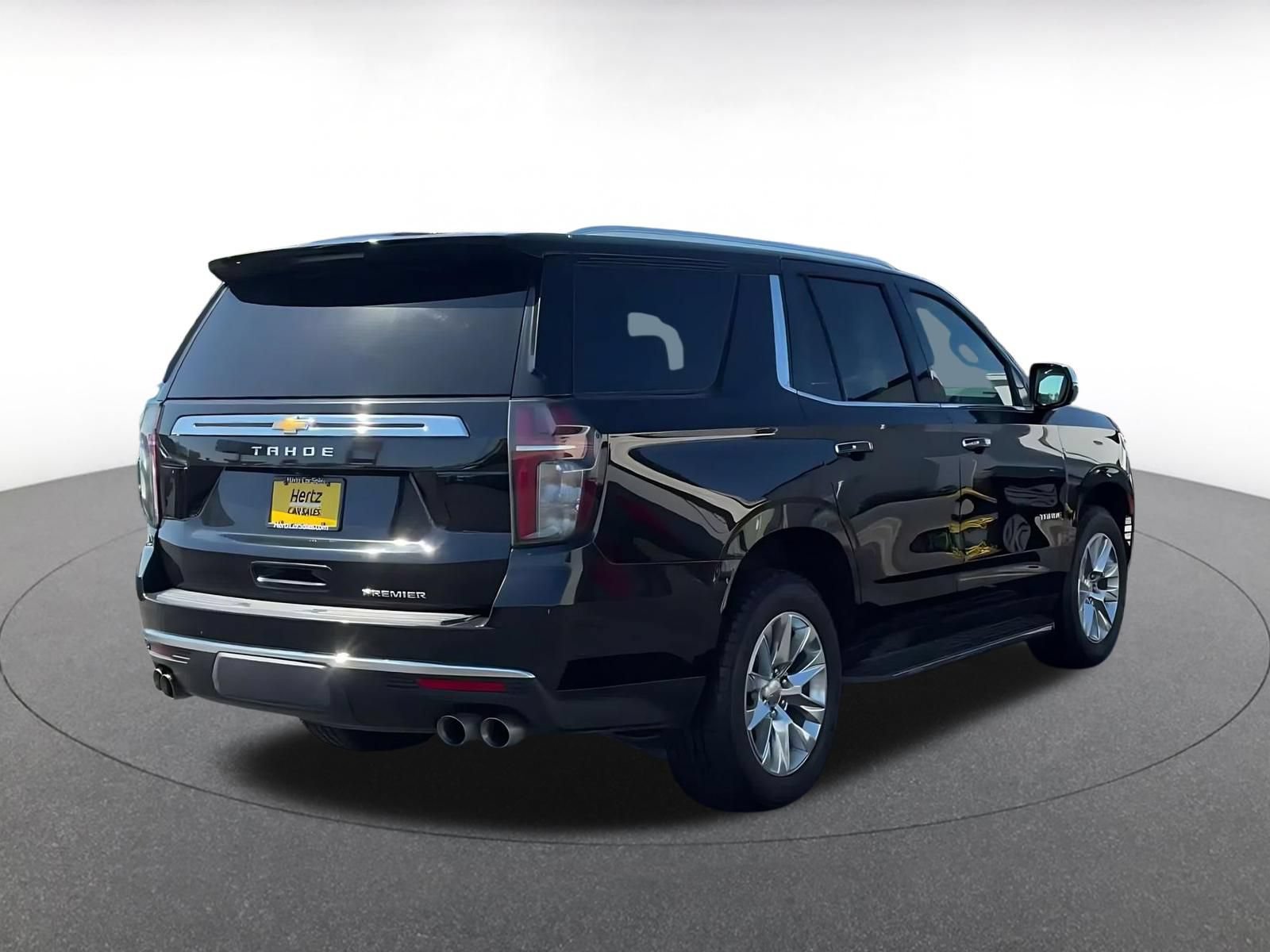 Used 2023 Chevrolet Tahoe Premier AWD/4WD image 13