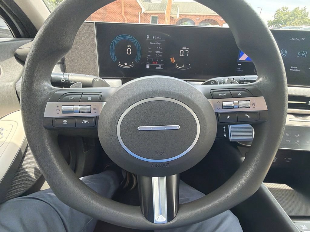 Used 2025 Hyundai Sonata SEL FWD image 16