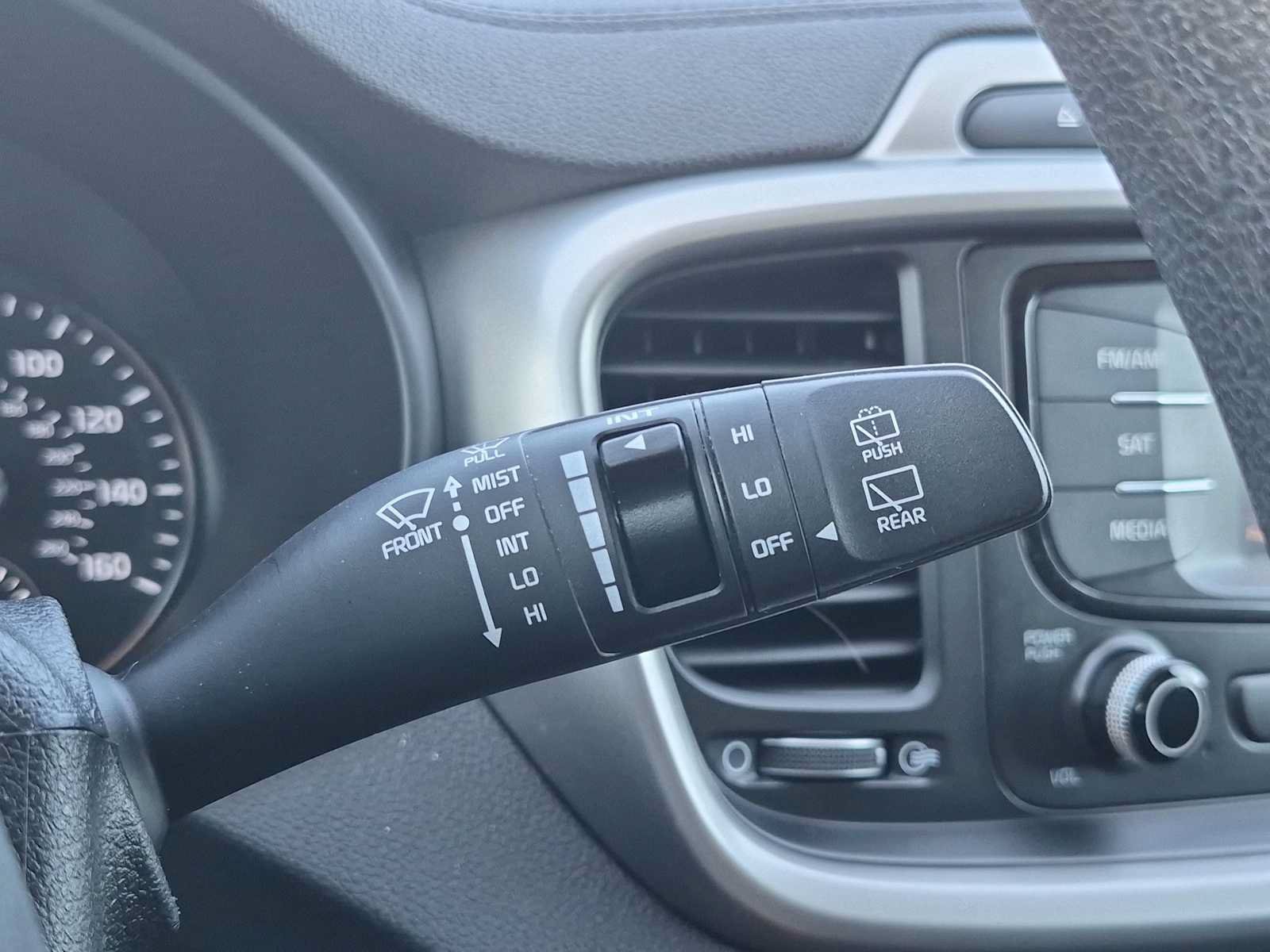 Used 2016 Kia Sorento LX AWD/4WD image 24