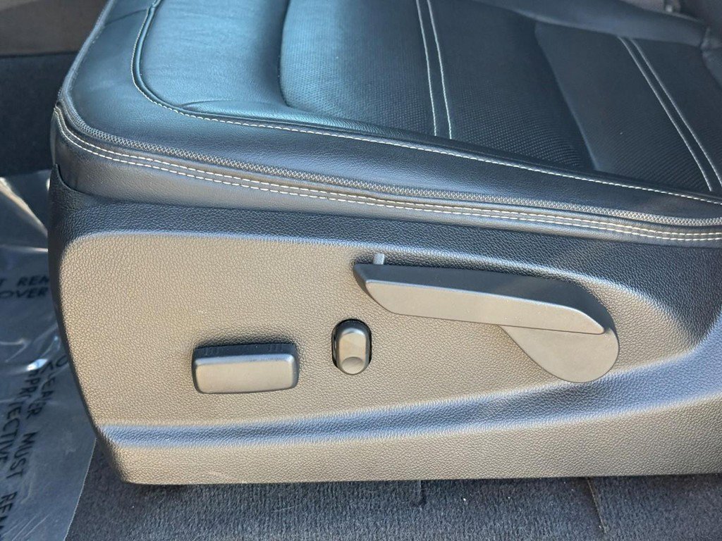 Used 2019 GMC Canyon Denali image 20