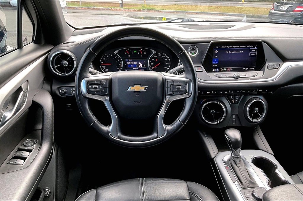 Used 2022 Chevrolet Blazer LT w/ Midnight/Sport Edition image 5